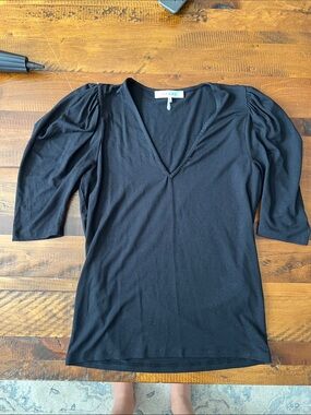 Frame Denim Black V-Neck Puff Sleeve Top